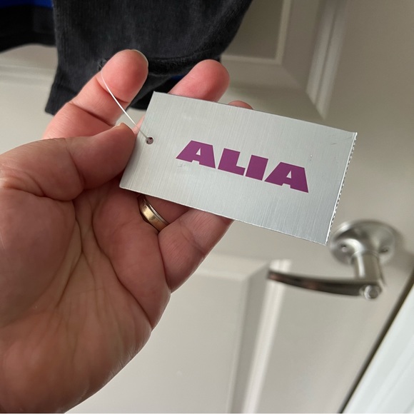 NWT Alia Petite Lightweight Sweater Top Size petite large - Picture 6 of 9